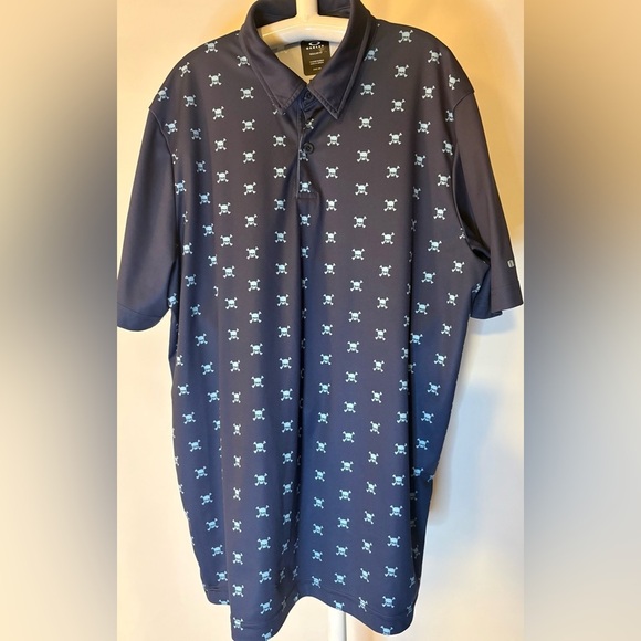 Oakley Other - Oakley Navy Shirt with Light Blue Skull Design